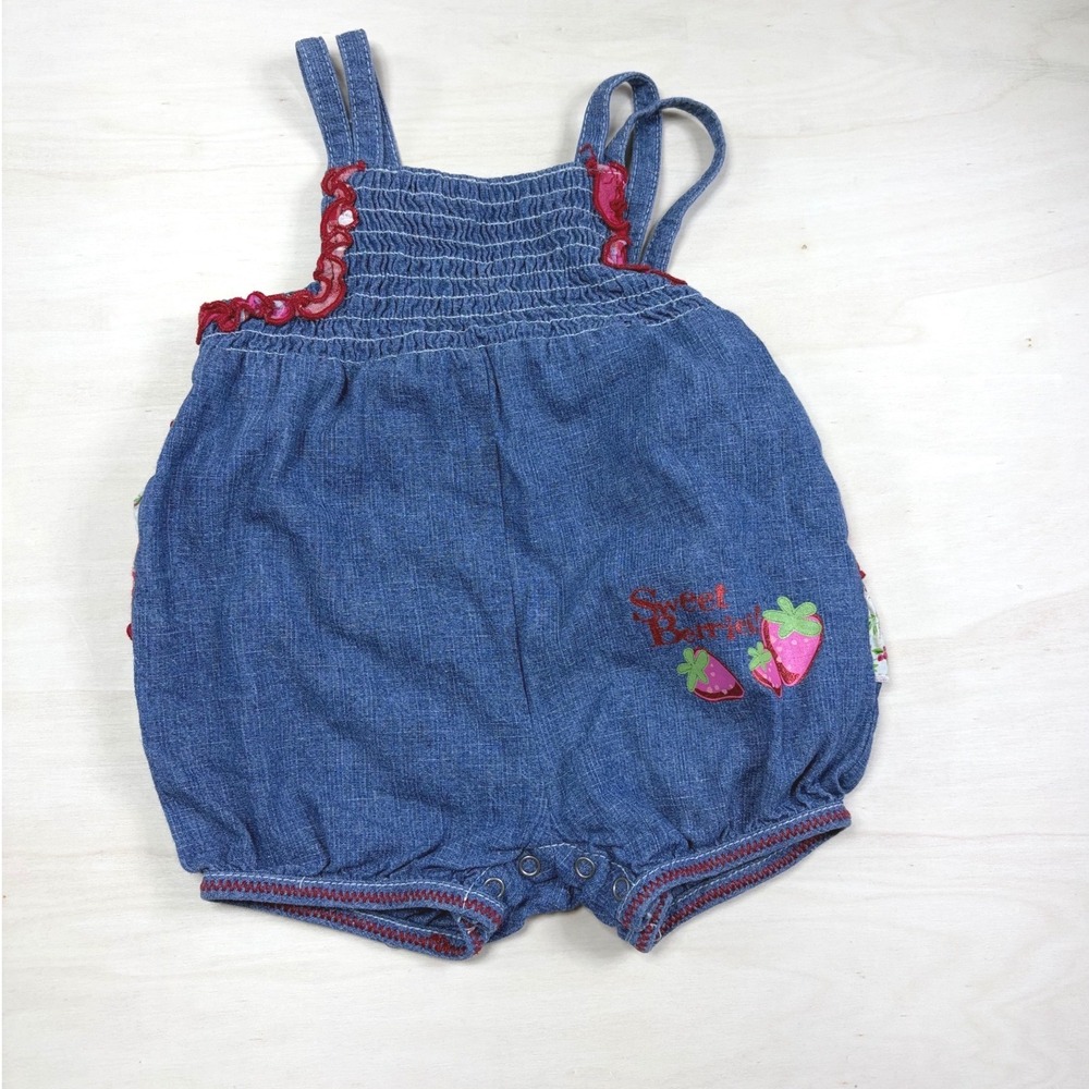 Vintage Faded Glory Baby Denim Ruffle Back Romper Sweet Berry Strawberry  0-3M
